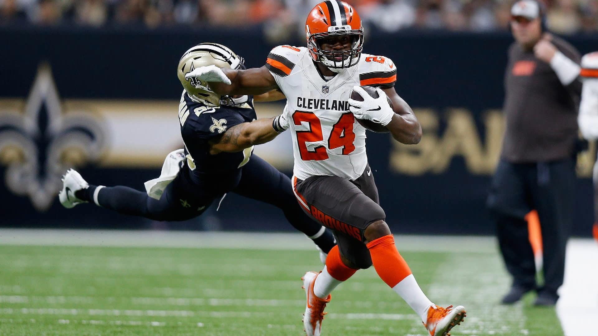 Best Prop Bets For Broncos Browns: Nick Chubb O/U 22.5 Receiving Yards,  More - Bet the Prop
